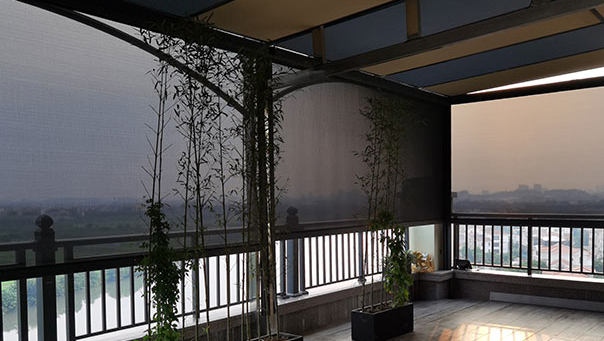 室外電動(dòng)遮陽簾